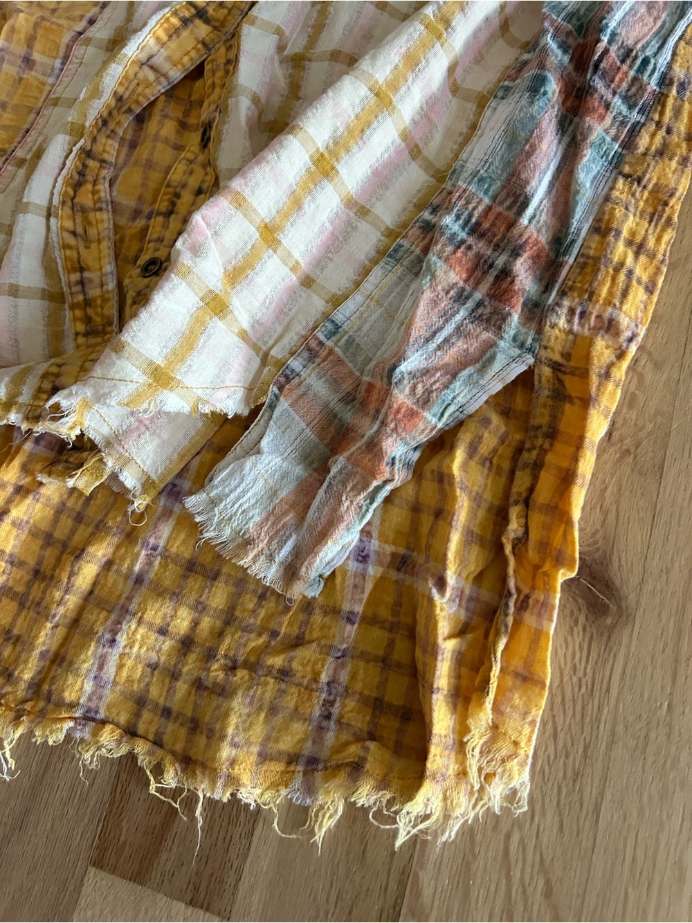 Mystree Yellow & White Plaid Cotton Raw Hem Flannel Button Up Shirt medium - Picture 6 of 11